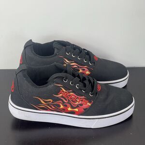 Heelys Boys Youth Kids Size 7 Black Red Flames Wheels Shoes Sneakers Rolling